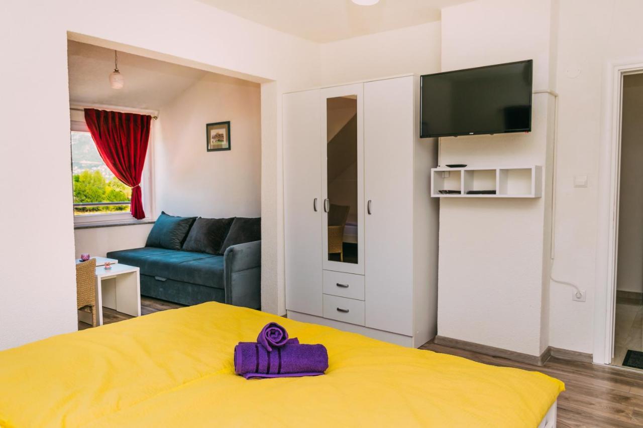 Apartmani Markesic Ramsko Jezero Prozor Exterior foto